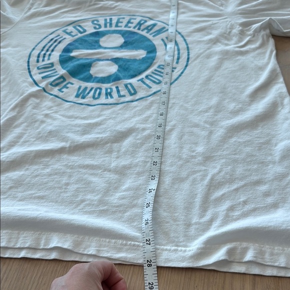 Ed Sheeran Divide World Tour White T-Shirt - Picture 5 of 6